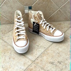 Converse Sherpa Platform Chuck Taylor All Star High Top Sneakers Women’s Size 6